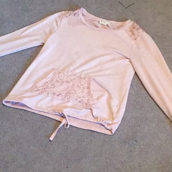 Pastel pink lacy sweatshirt - Picture 1 of 8